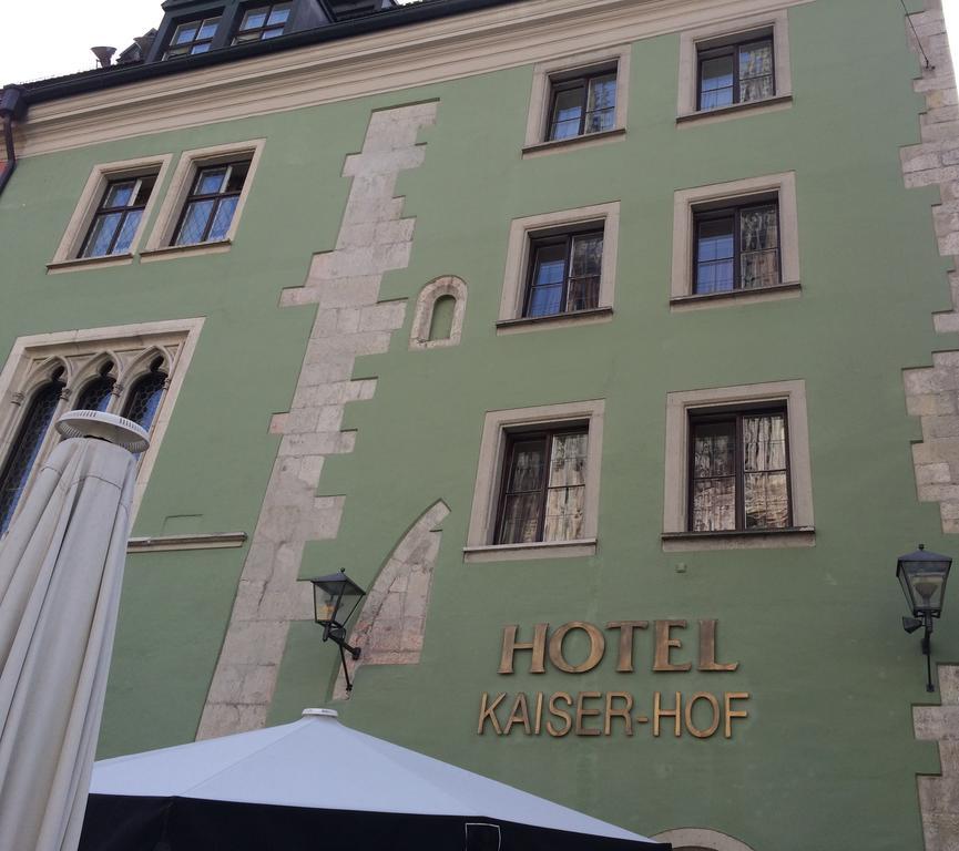 Hotel Kaiserhof Am Dom Regensburg Exterior photo