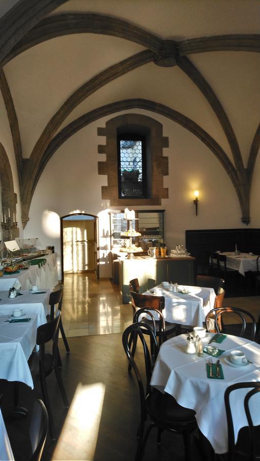 Hotel Kaiserhof Am Dom Regensburg Exterior photo